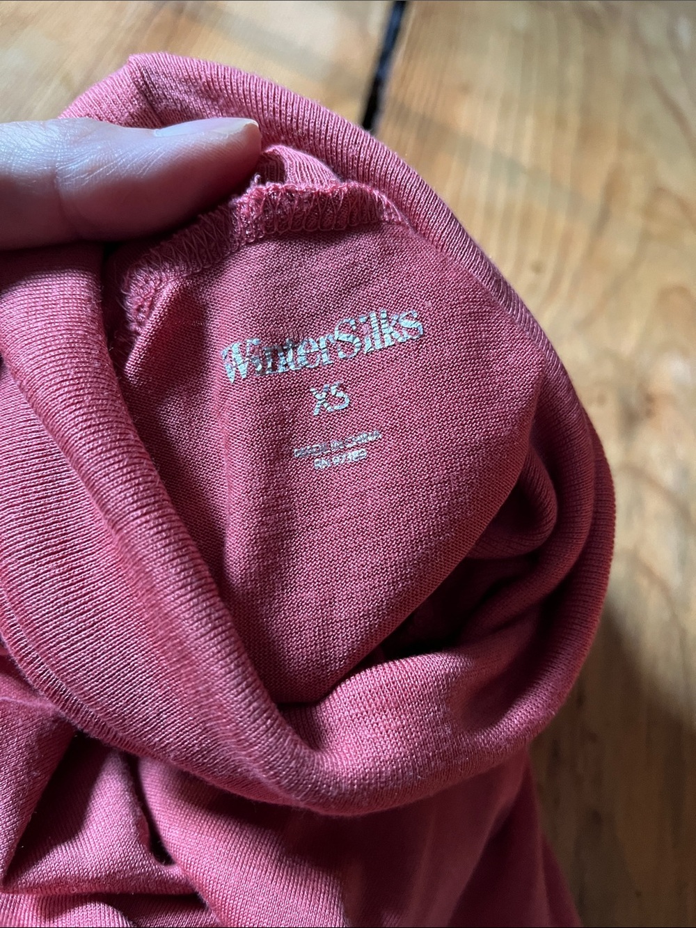 WINTER SILKS XS Apricot 100% Midweight Silk Turtleneck Blouse Knit - Picture 3 of 6